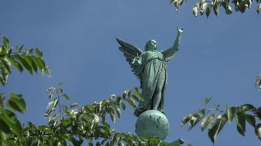 Viktoria-Engel auf der Spitze der Victoria-Saeule-Kopenhag Detayı