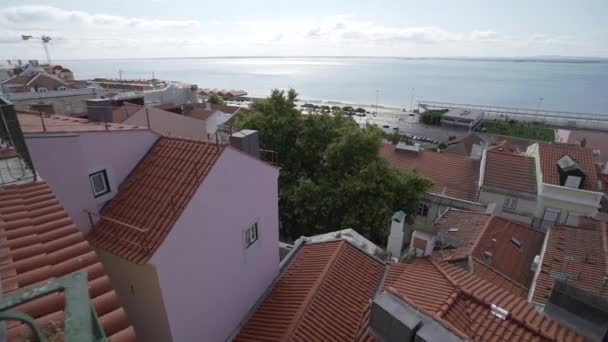 Pemandangan Udara Sebuah Kota Dengan Bangunan Perumahan — Stok Video