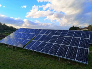 kırsal alandaki fotovoltaik güneş panelleri 