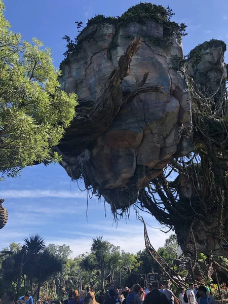 Vertical Shot Avatar Floating Islands Pandora World Avatar Theme Park — Stock Photo, Image