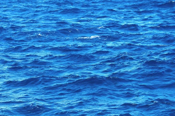 Texture Eau Deep Blue Ocean Surface Avec Des Vagues — Photo
