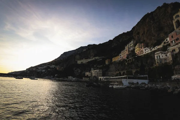 Vista Della Città Resort Contro Cielo Blu Capri Italia — Foto Stock