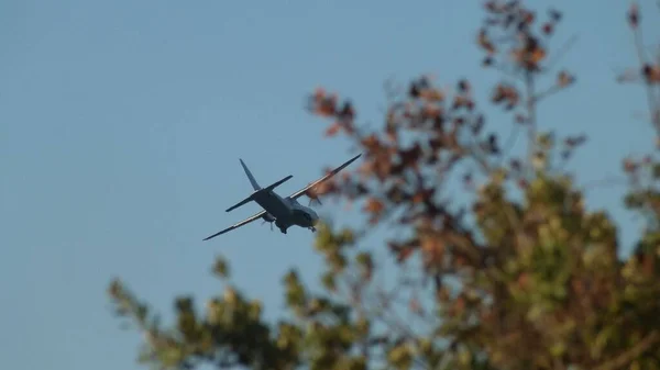 Low Angle Shot Flying Jet Forest — Stock Photo, Image