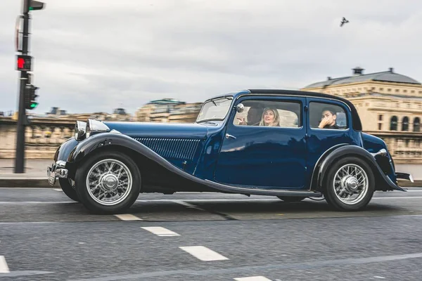 Şehirde Klasik Tarihi Bir Araba Var Talbot Lago T120 — Stok fotoğraf