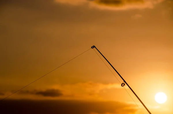 Silueta Caña Pescar Pescador Atardecer Naranja — Foto de Stock