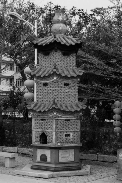 Vertical Grayscale Shot Traditional Chinese Architecture — Stock Photo, Image