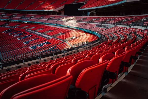 Άδειες Θέσεις Μέσα Στο Στάδιο Wembley Στο Λονδίνο — Φωτογραφία Αρχείου