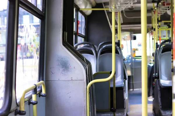 Вид Интерьер Пустого Автобуса — стоковое фото