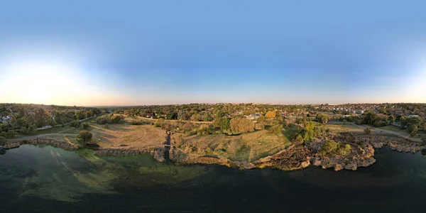 Panoramatický Výhled Jezero Denního Světla — Stock fotografie