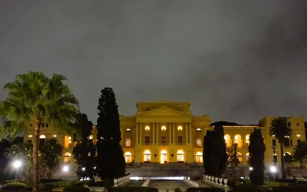 Museu Ipiranga Palácio Jardins Noite Edifício Antigo São Paulo Brasil — Fotografia de Stock