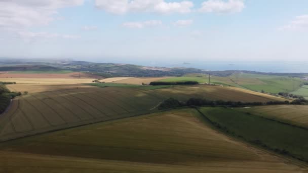 Nothe Kalesi Nin Çevresindeki Drone Görüntüsü Tepeleri Yeşili Gösteriyor — Stok video