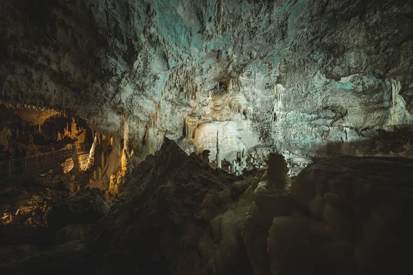 Une Vue Panoramique Sur Les Grottes Frasassi Italie Europe — Photo