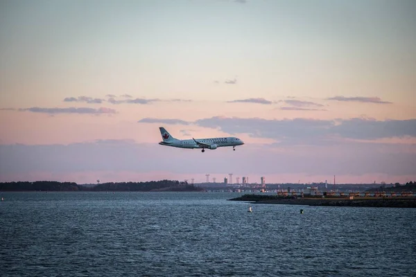 Het Vliegtuig Van Air Canada Express Landt Luchthaven Everett Washington — Stockfoto