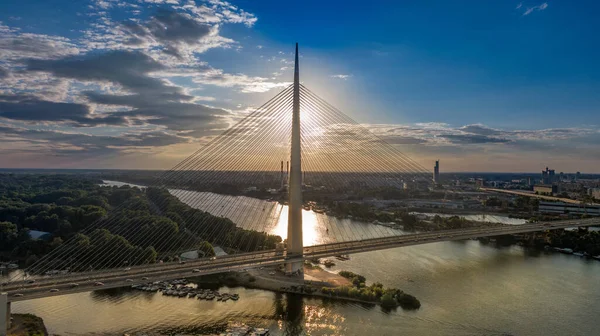 Большой Металлический Мост Через Широкую Реку Белграде Столице Сербии — стоковое фото