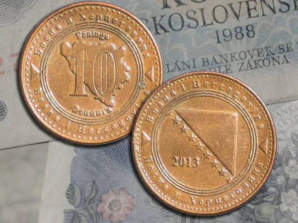 Боснія Герцеговина Монет Банкнотах Збільшення Двох Сторін — стокове фото