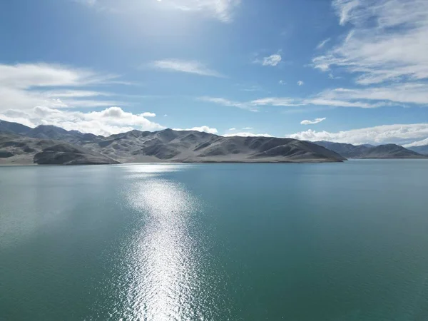 Baraj Gölünün Manzarası — Stok fotoğraf