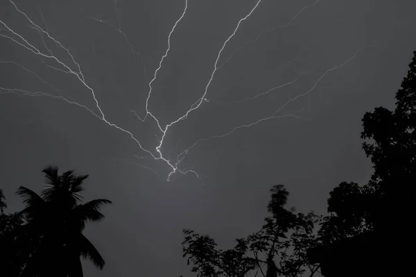 Beautiful Lightning Strike Dry Thunderstrom — Stock Photo, Image