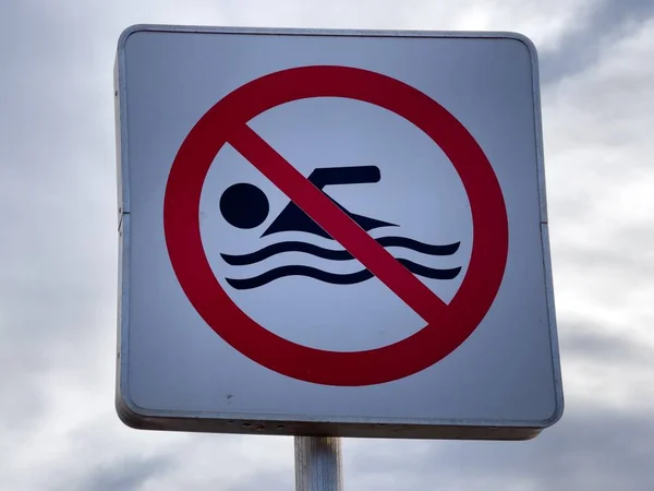 Swimming Warning Sign Blue Sky — Stock Photo, Image