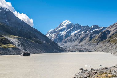 Cook Ulusal Parkı 'ndaki Hooker Vadisi Pisti, Güney Adası, Yeni Zelanda