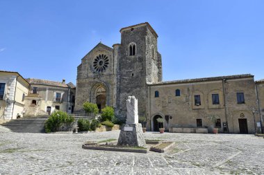 Teselli Kilisesi (Chiesa di Santa Maria della Consolazione), Altomonte, Calabria, İtalya