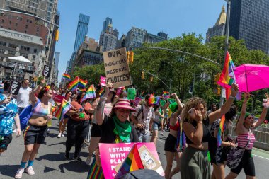 Alexis McGill Johnson, 26 Haziran 2022 'de NYC' deki Onur Yürüyüşü Aile Planlaması CEO 'su.