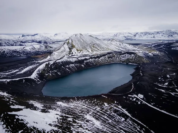 Una Vista Mozzafiato Sul Lago Montagne Innevate Islanda — Foto Stock