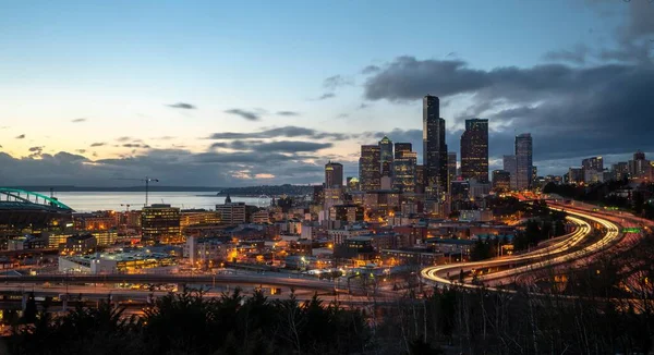 Wieczorny Widok Panoramę Seattle Usa — Zdjęcie stockowe