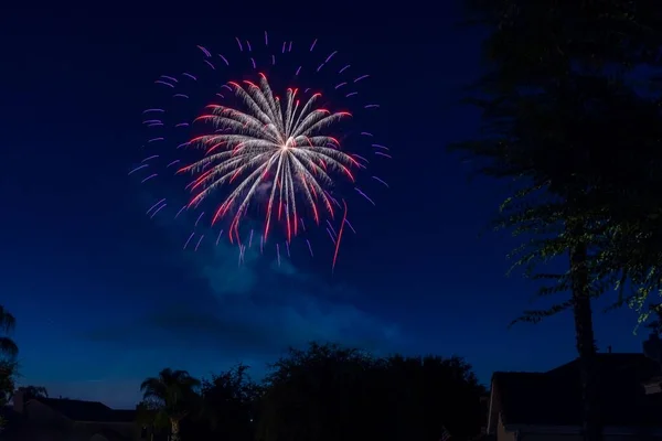 Een Prachtig Uitzicht Kleurrijk Vuurwerk Onafhankelijkheidsdag Murrieta Usa — Stockfoto