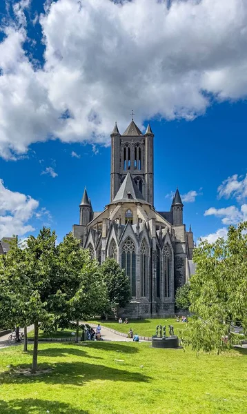 Eine Vertikale Aufnahme Der Nikolaus Kirche Gent Belgien — Stockfoto