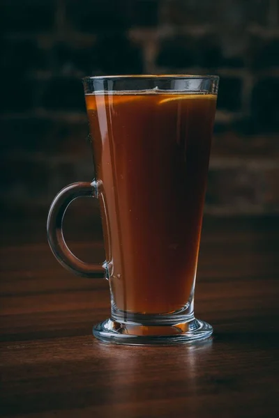 Vertical Shot Drink Served Ginger Slices — Stock Photo, Image