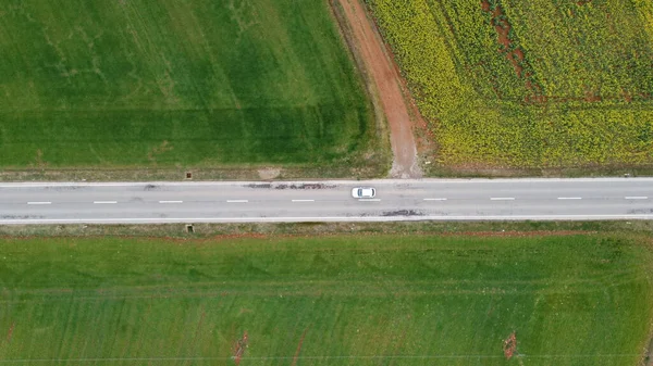 Aerial View Cars Driving Field — Stock Photo, Image