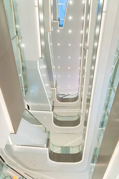 Ein Flacher Blick Auf Das Moderne Shopping Mall Interieur Weiß — Stockfoto