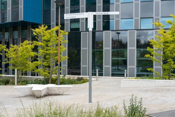 Signpost Newcastle Helix Science Park Science Square Knowledge Square Newcastle — Stock Photo, Image