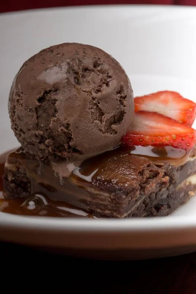 Scoop Chocolate Ice Cream Top Chocolate Pancake — Stock Photo, Image