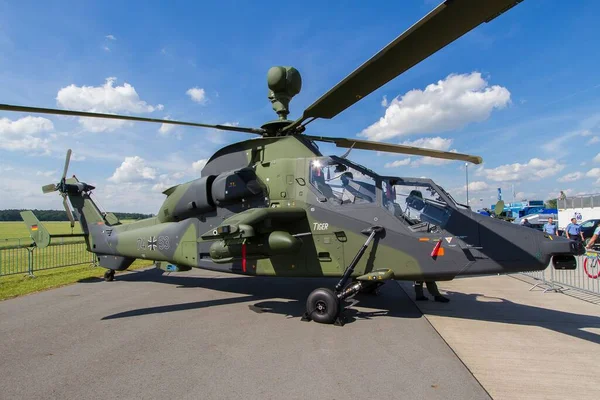 Eurocopter Tiger Bojový Vrtulník Zástěře Výstavě — Stock fotografie