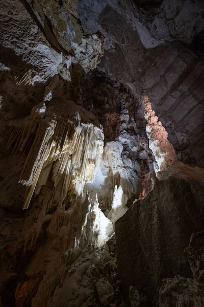 Tiro Vertical Frasassi Caves Sistema Cavernas Cársticas Município Genga Itália — Fotografia de Stock