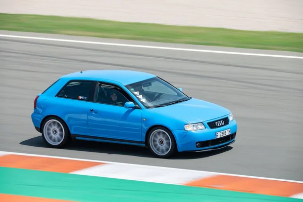 First Generation Blue Audi Running Valencia Racing Circuit — Stock Photo, Image