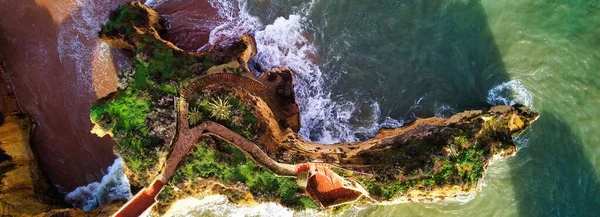 Vista Aérea Praia Dos Estudantes Com Grupo Formações Rochosas Cidade — Fotografia de Stock