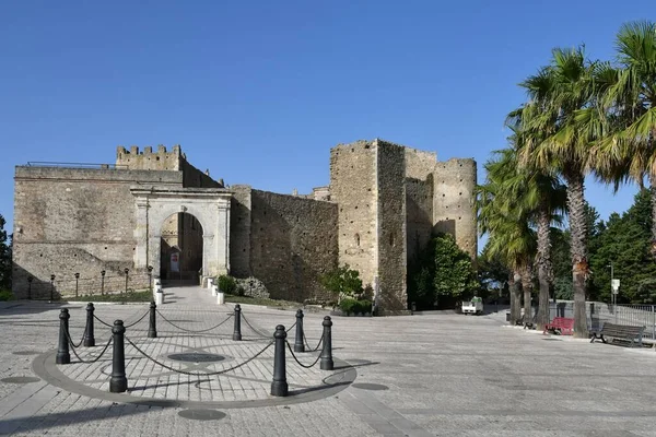 Matera Ilinin Tarihi Bir Kasabası Olan Miglionico Ortaçağ Şatosu Nun — Stok fotoğraf