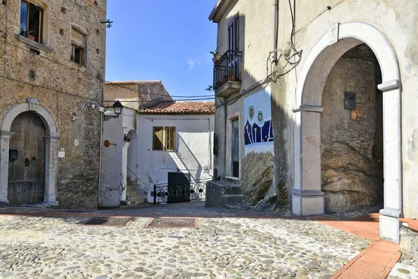 イタリアのカラブリア地方のScaleaにある古い村と狭い通り — ストック写真