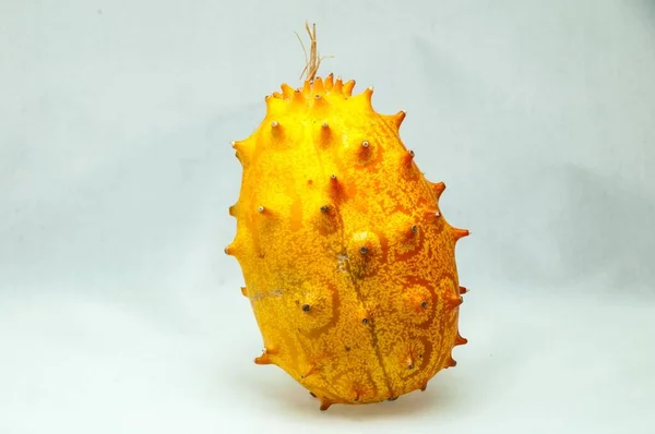 Kiwano Cucumis Metuliferus Exotické Zeleniny Tropické Oranžové Plody — Stock fotografie