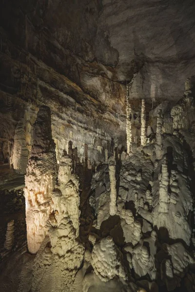 Plan Vertical Des Grottes Frasassi Système Grottes Karstiques Dans Municipalité — Photo