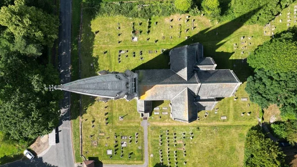 Una Toma Aérea Iglesia Marys Cementerio South Dalton East Yorkshire — Foto de Stock