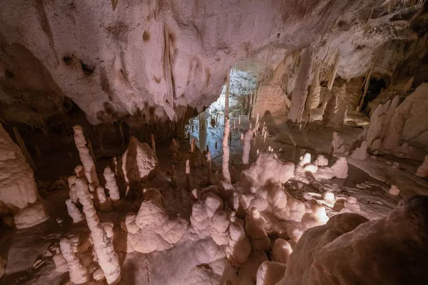 Vue Intérieur Des Grottes Frasassi Système Grottes Karstiques Dans Municipalité — Photo