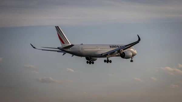 Αεροπλάνο Της Air France Πτήσει — Φωτογραφία Αρχείου