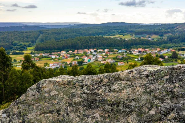 Una Hermosa Vista Una Zona Rural Desde Una Roca Mañana —  Fotos de Stock