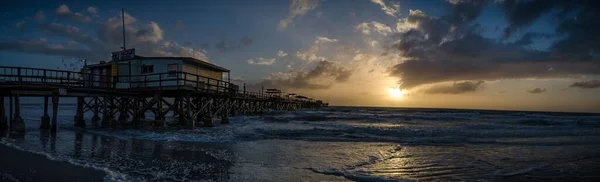 Ein Panoramischer Sonnenuntergang Über Dem Fischersteg Clearwater Florida — Stockfoto