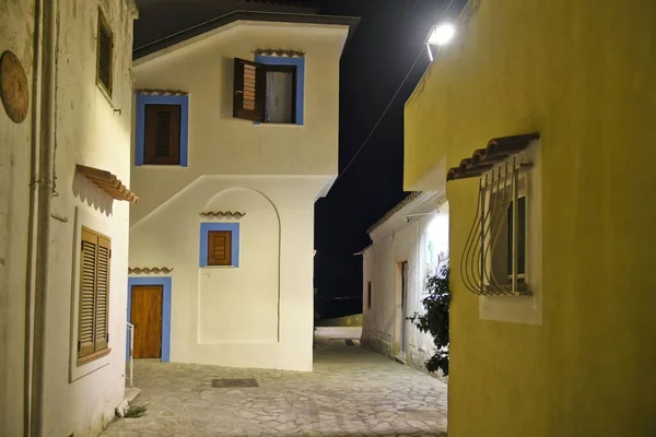 Une Rue Étroite Avec Vieux Bâtiments San Nicola Arcella Village — Photo