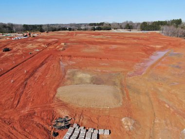 Raleigh, Kuzey Carolina, ABD 'deki bir inşaat alanının insansız hava aracı görüntüsü.
