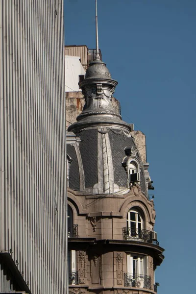 Vertical Shot Tower — Zdjęcie stockowe